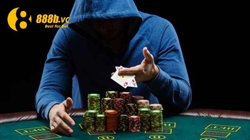 Những kinh nghiệm chơi Poker siêu hay được tổng hợp từ cao thủ